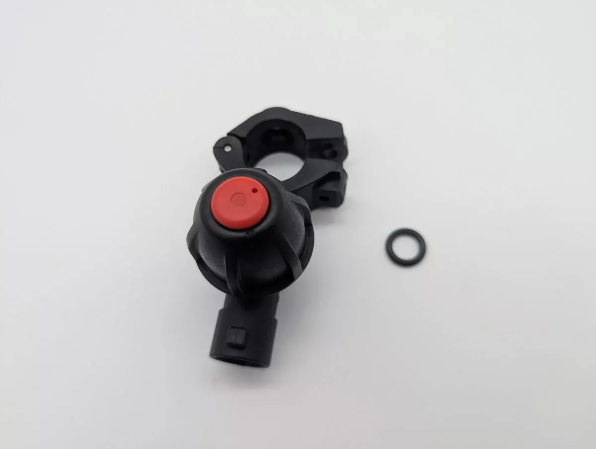 1/2" Hinged Anti-Drip 10mm 402745