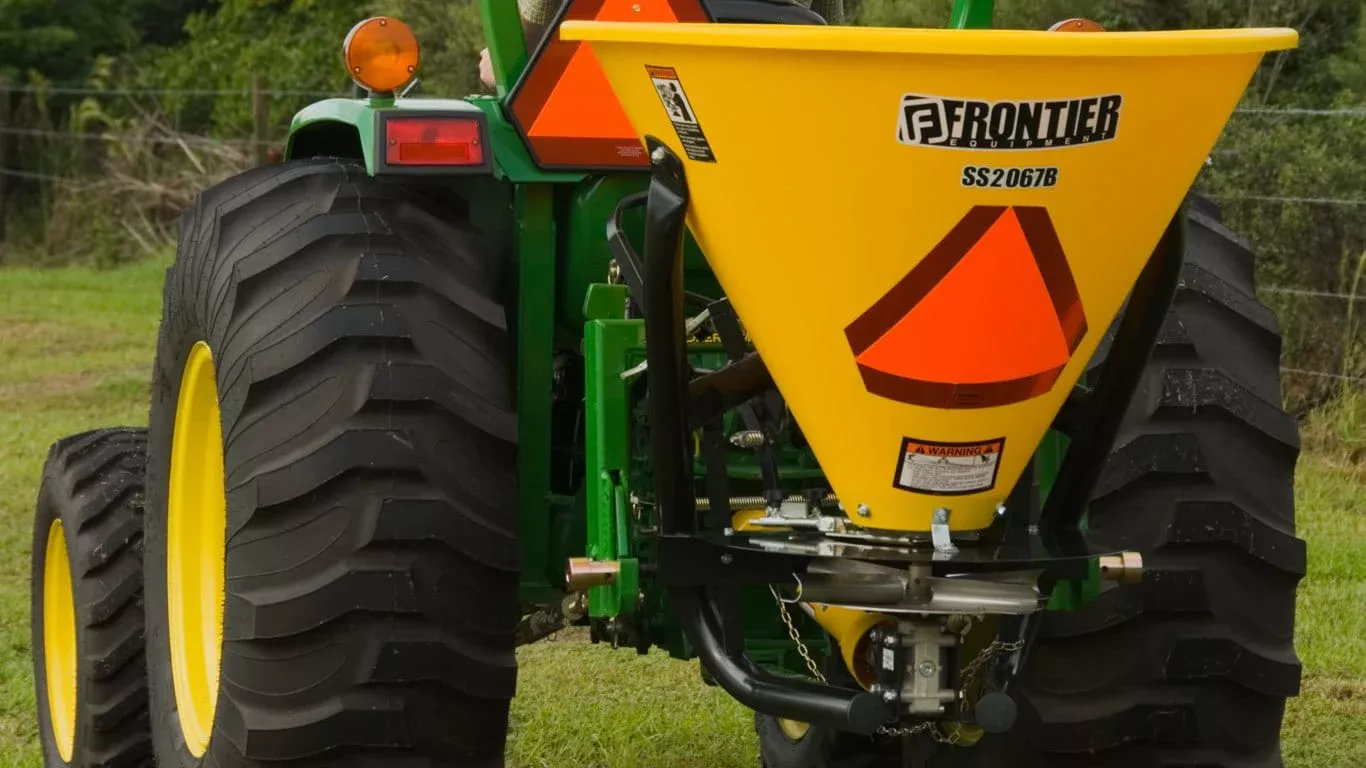 John Deere SS20B Series Broadcast Spreaders SS2036B