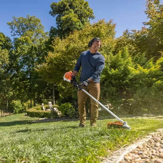 STIHL FS 70 R – Gas String Trimmer | 27.2cc STIHL Engine